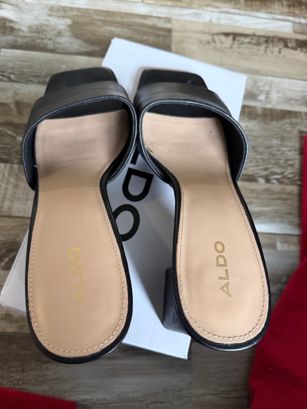 Aldo Black Square-Toe Leather Slide Mules - Picture 3 of 8